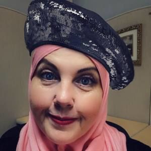 Meet your Posher, Tobi